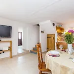 Risika Vacation House Risika