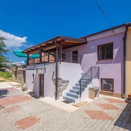 度假居 Risika Vacation House 里斯卡