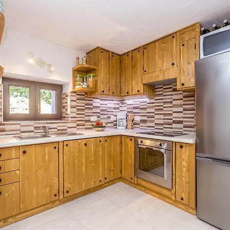 Risika Vacation House ريسيكا