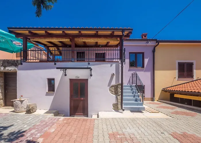 Ferienhaus Risika Vacation House